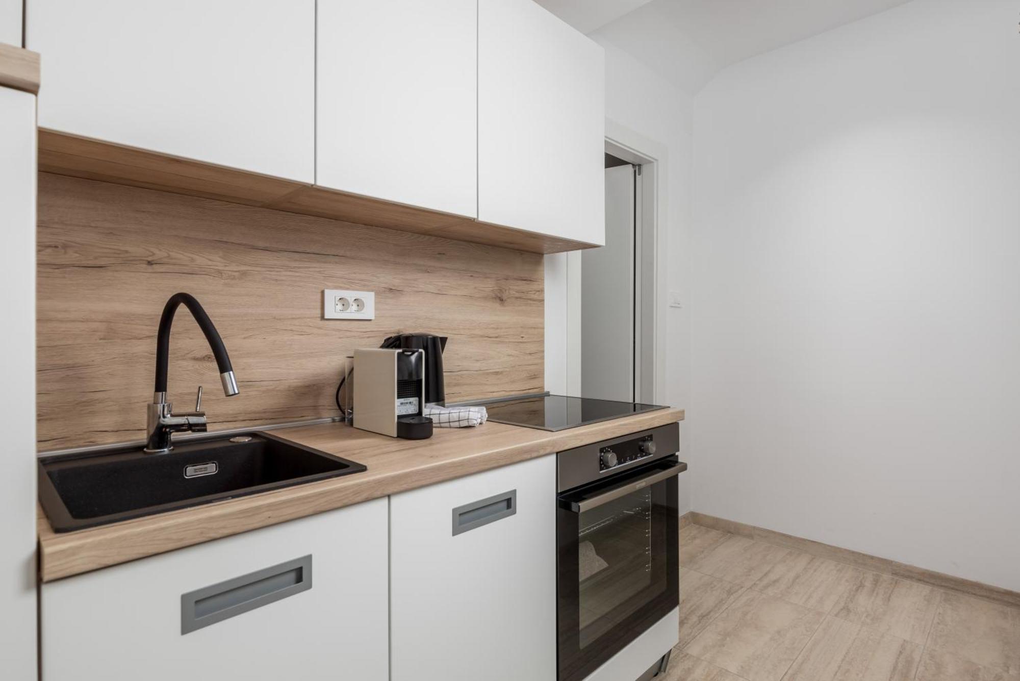 Brand New Apartments Villa Tereza Icici, 100M From The Beach Kültér fotó
